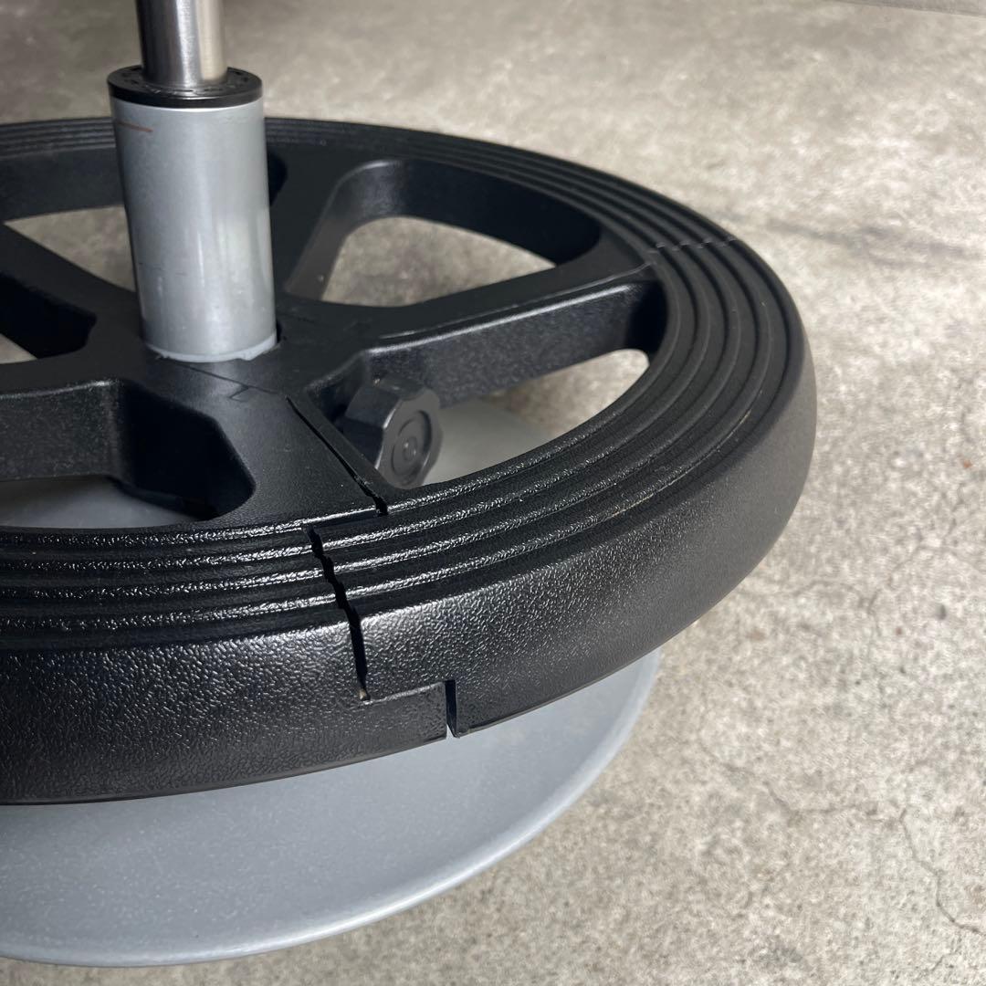 ayur chair アーユルチェア ルナ　足置きリング付　丸ベースタイプ