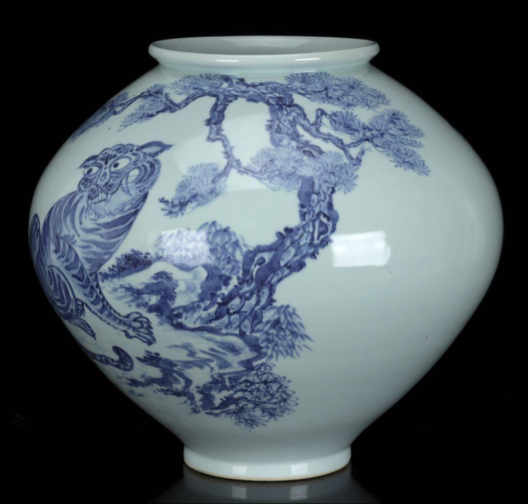 【韓国人間国宝 安東吾】染付虎図花瓶 丸壺 共箱 李朝白磁 大型飾壺 古美術骨董