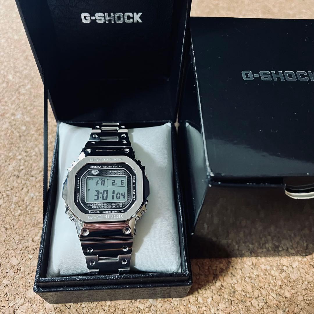 美品カシオGーSHOCK/GMWーB5000Dー1JAソーラー電波フルメタル