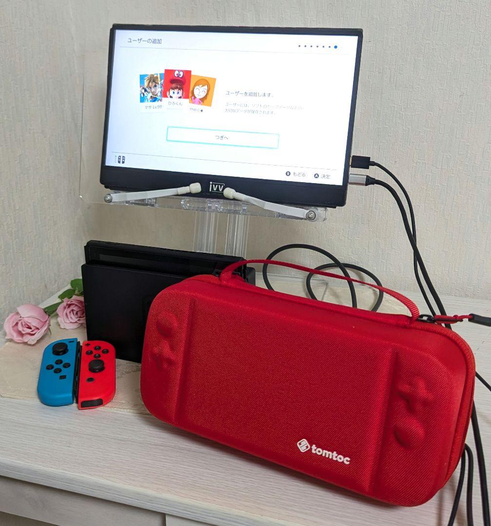 Nintendo Switch 本体 SDカード内蔵 専用ケース付き