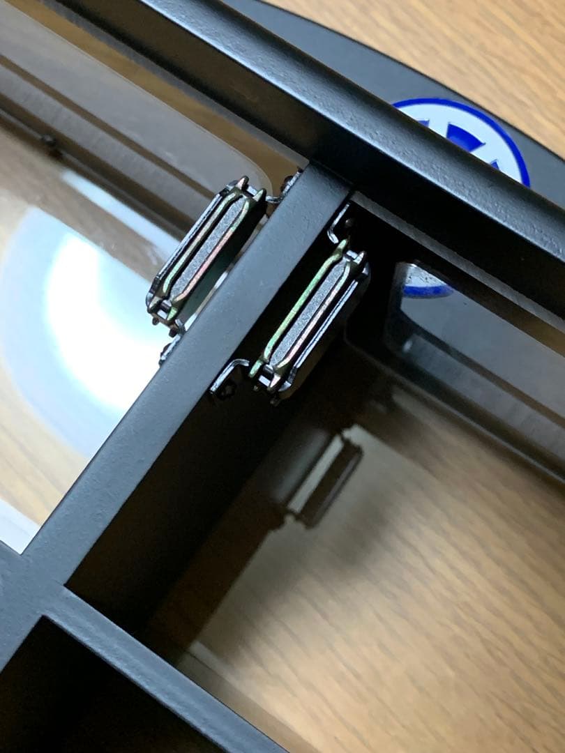 VW フォルクスワーゲン特注製　ミニカー飾りケース　1/43 ８台収納　未使用