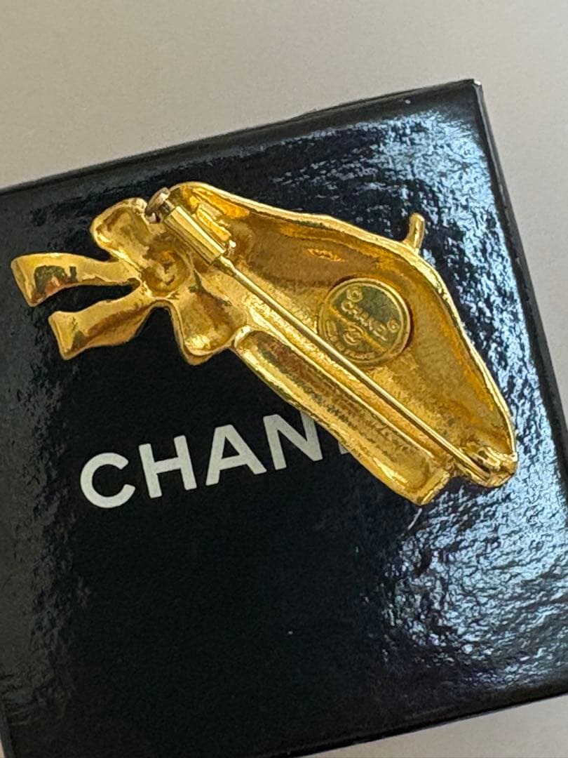 CHANEL ベレー帽　ブローチ　正規品