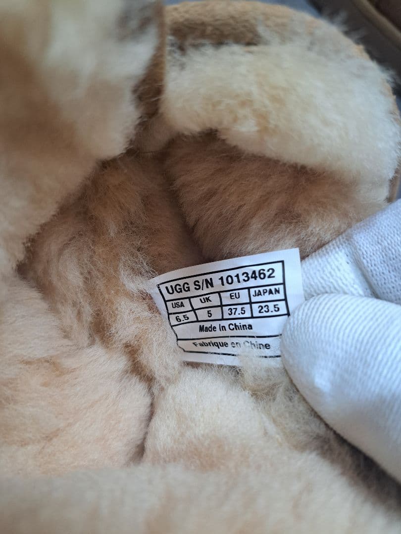 新品未使用品 UGG CLASSIC MICHELLE ムートンブーツ