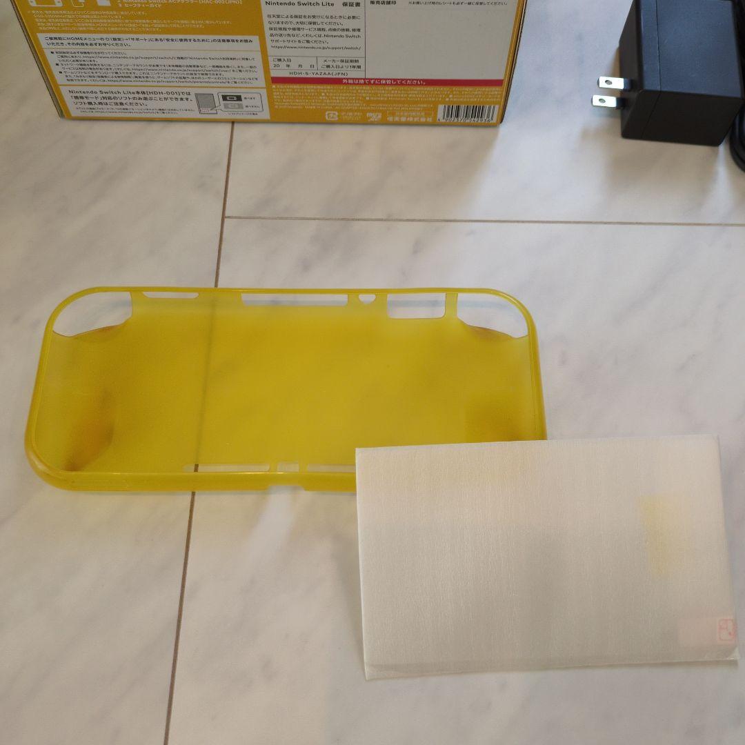 Nintendo Switch Lite イエロー【中古・美品】