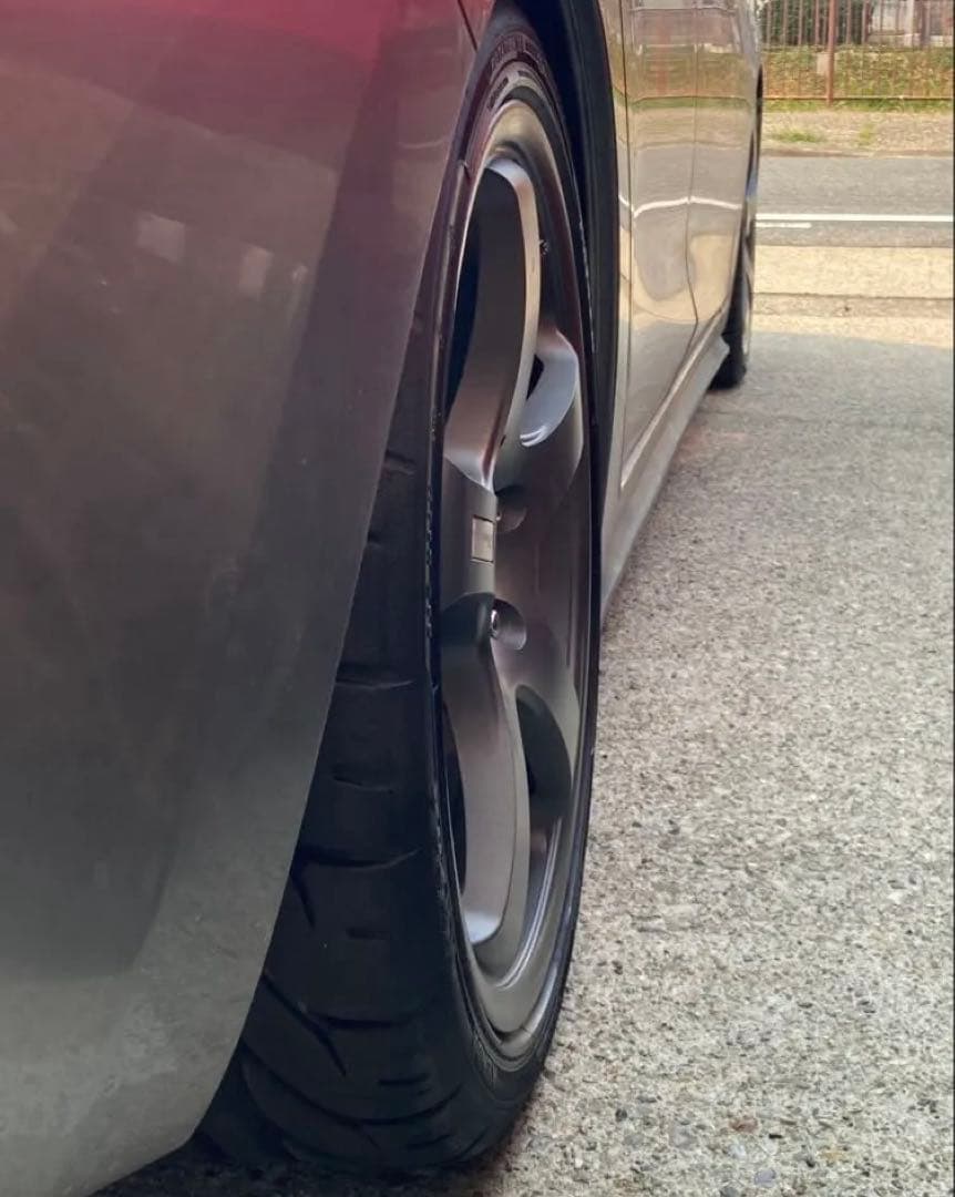 専用18インチホイール 114.3 +タイヤ225/40/R18 4本