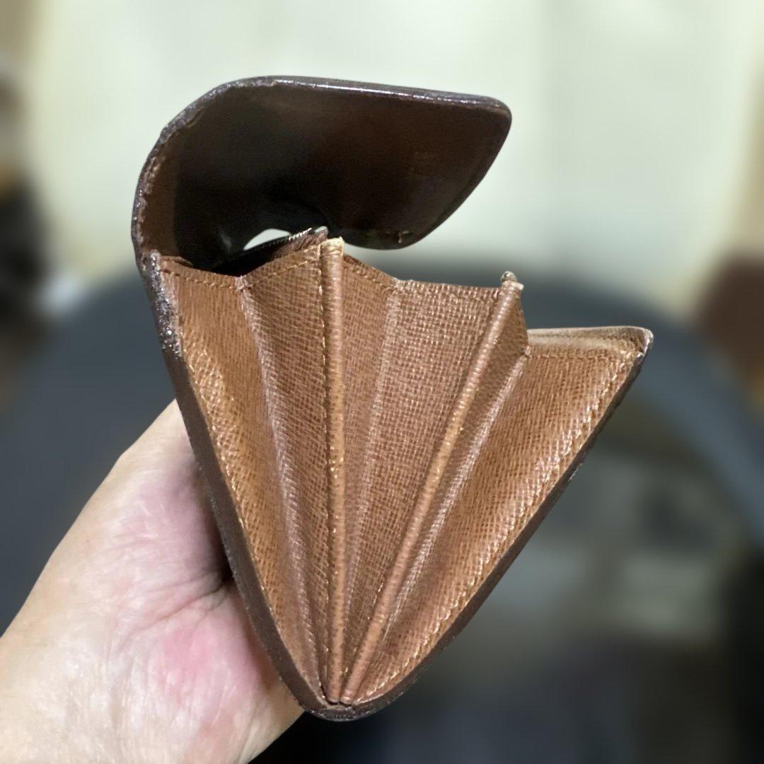 ⑩☆優良品♪カード10枚タイプ☆サラ長財布