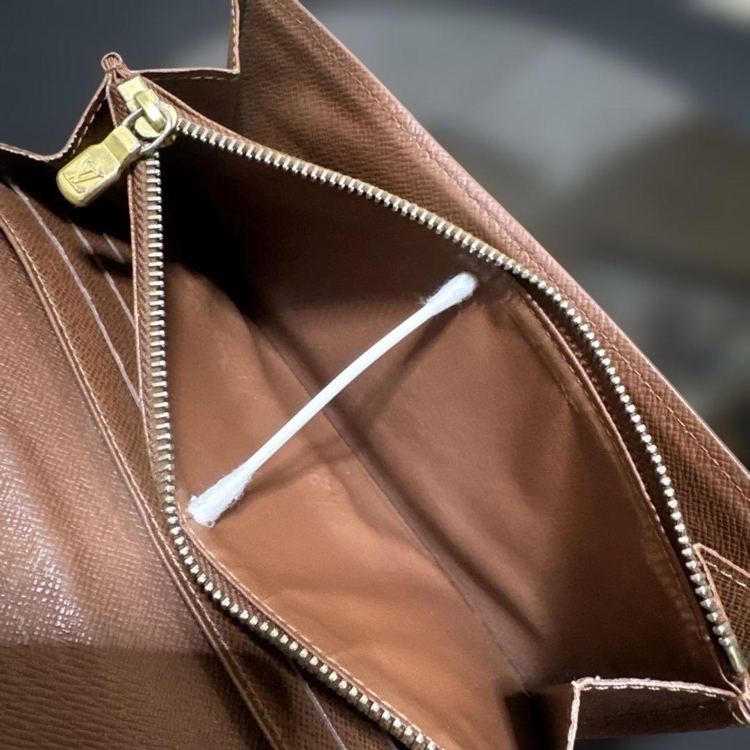 ⑩☆優良品♪カード10枚タイプ☆サラ長財布