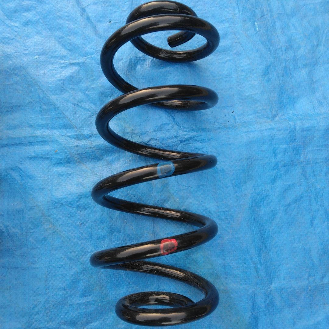 トヨタヴォクシー　ノア　ZRR85リアショック・スプリングセット