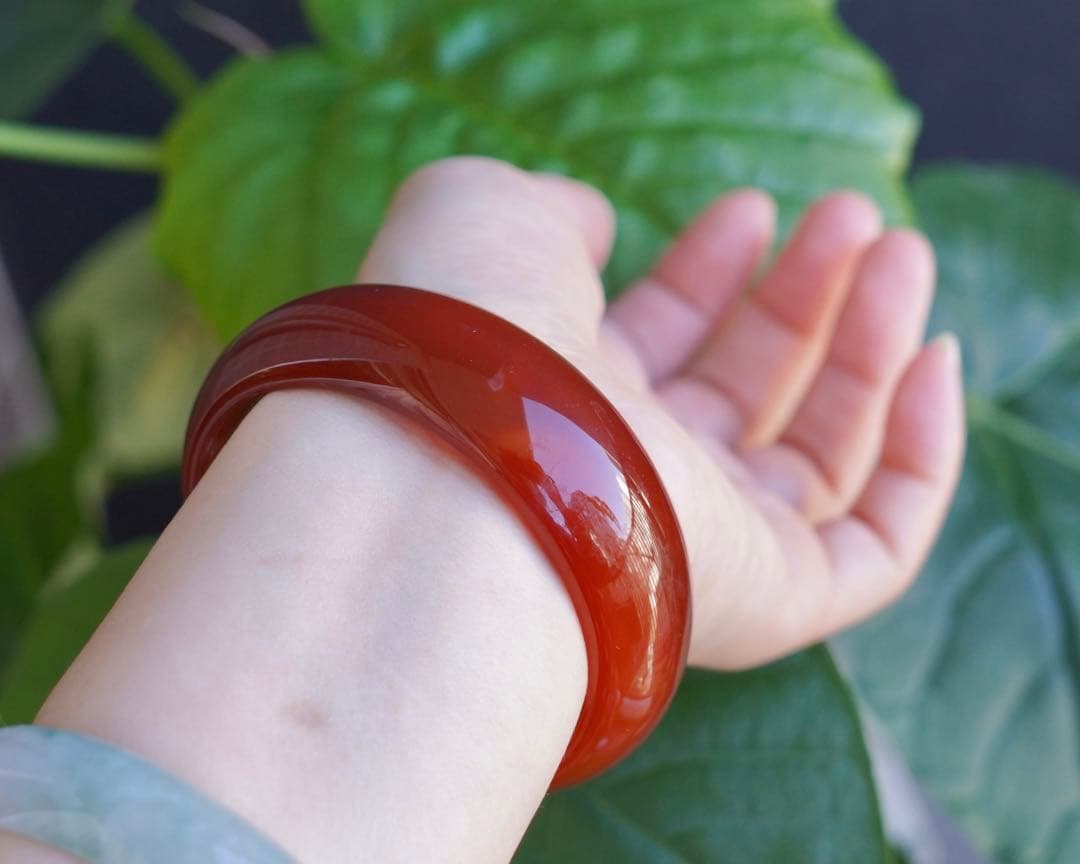 ❄メノウ カルセドニー 玉髄 バングル　腕輪　 新品 0058