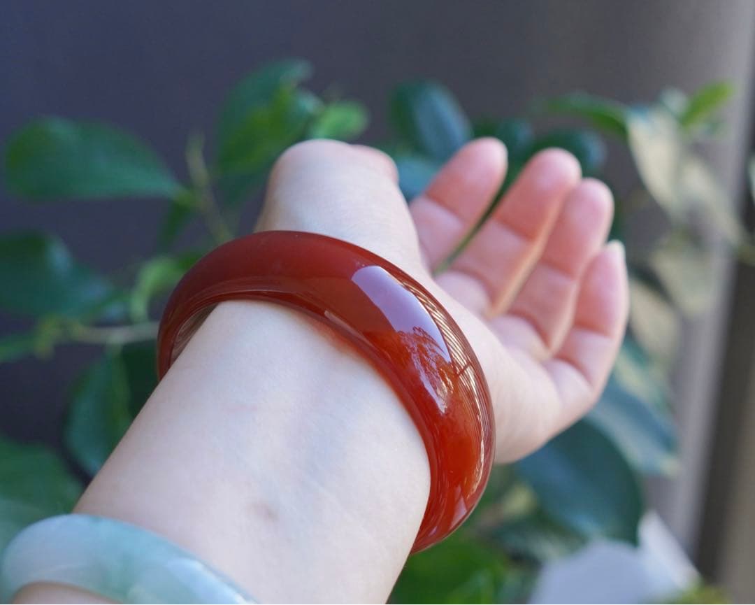 ❄メノウ カルセドニー 玉髄 バングル　腕輪　 新品 0058