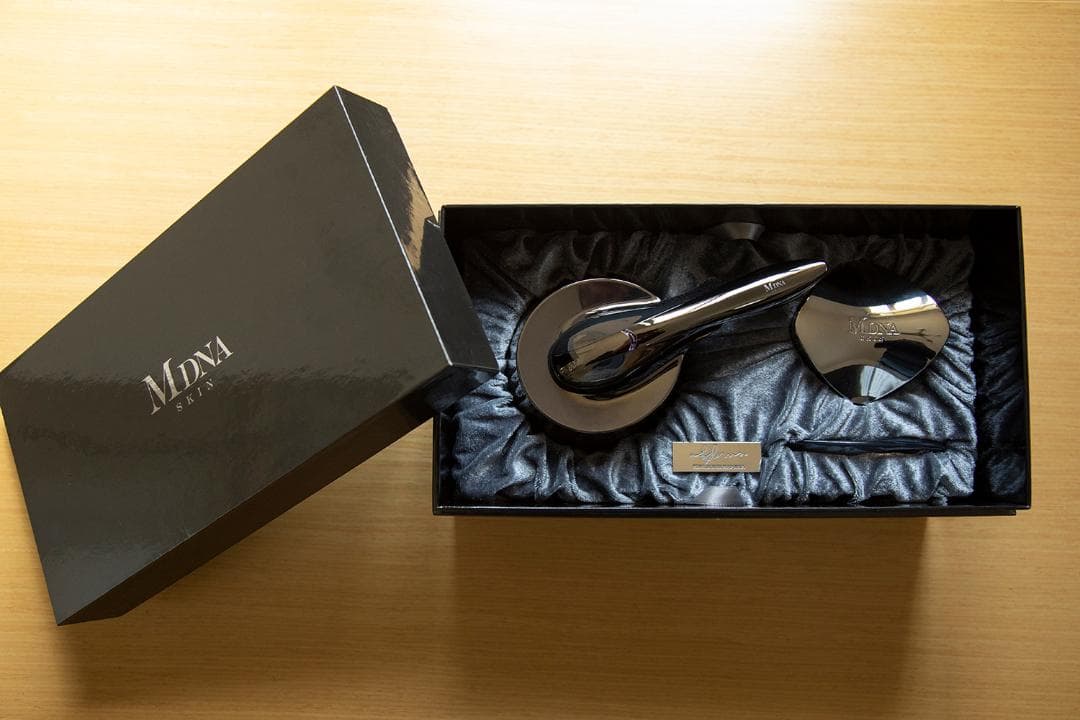 MDNA SKIN リジュビネーターセット