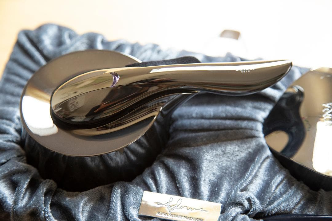 MDNA SKIN リジュビネーターセット