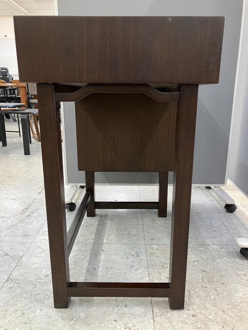 a.flat ドレッサー ブラウン