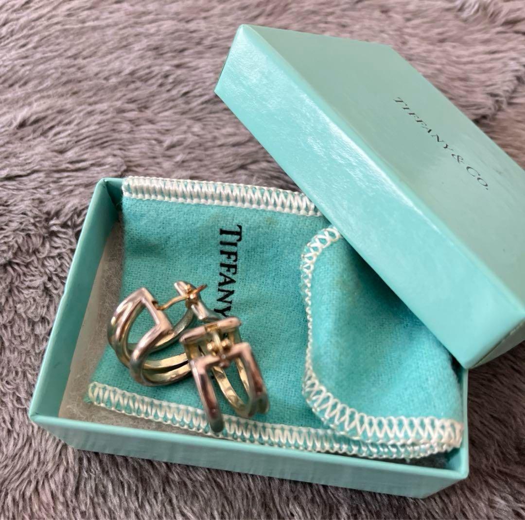 Tiffany & Co. シルバーフープピアス