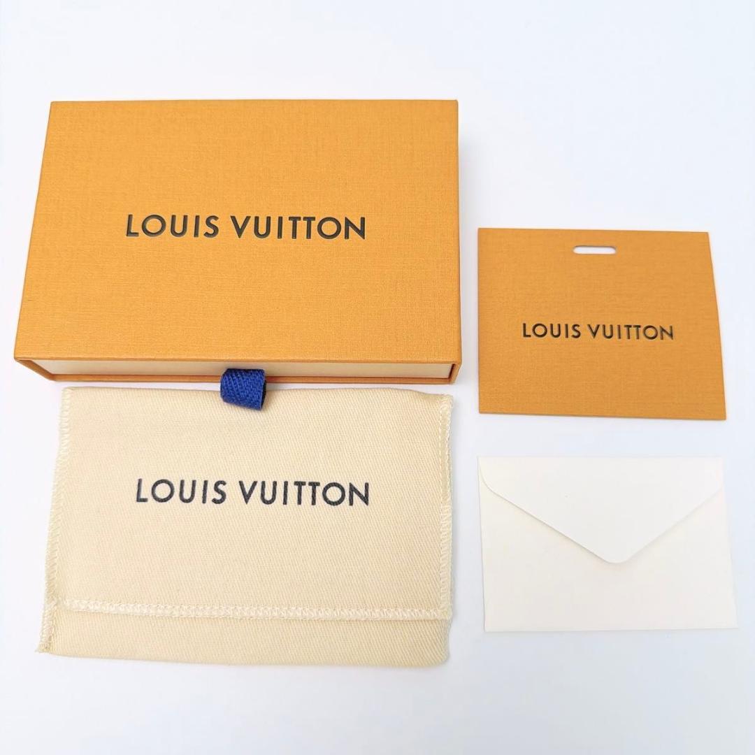 ルイヴィトン キーホルダー・ドラゴンヌ アエログラム ブラック M01194