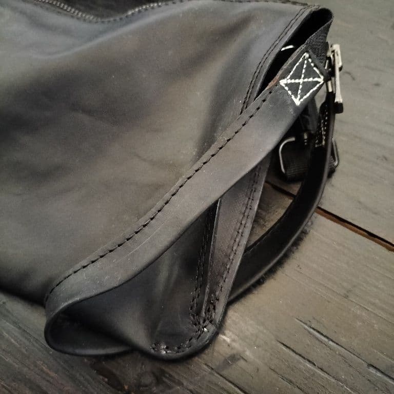 GUIDIアルチザンサコッシュA