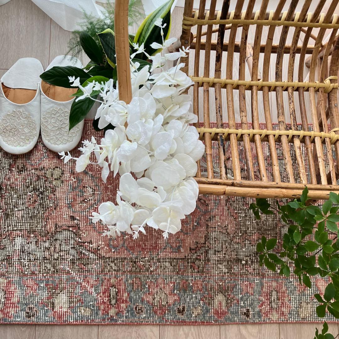 淡ピンクレッド✳︎50×110くすみブルーココの字フラワー　トルコヴィンテージラグ