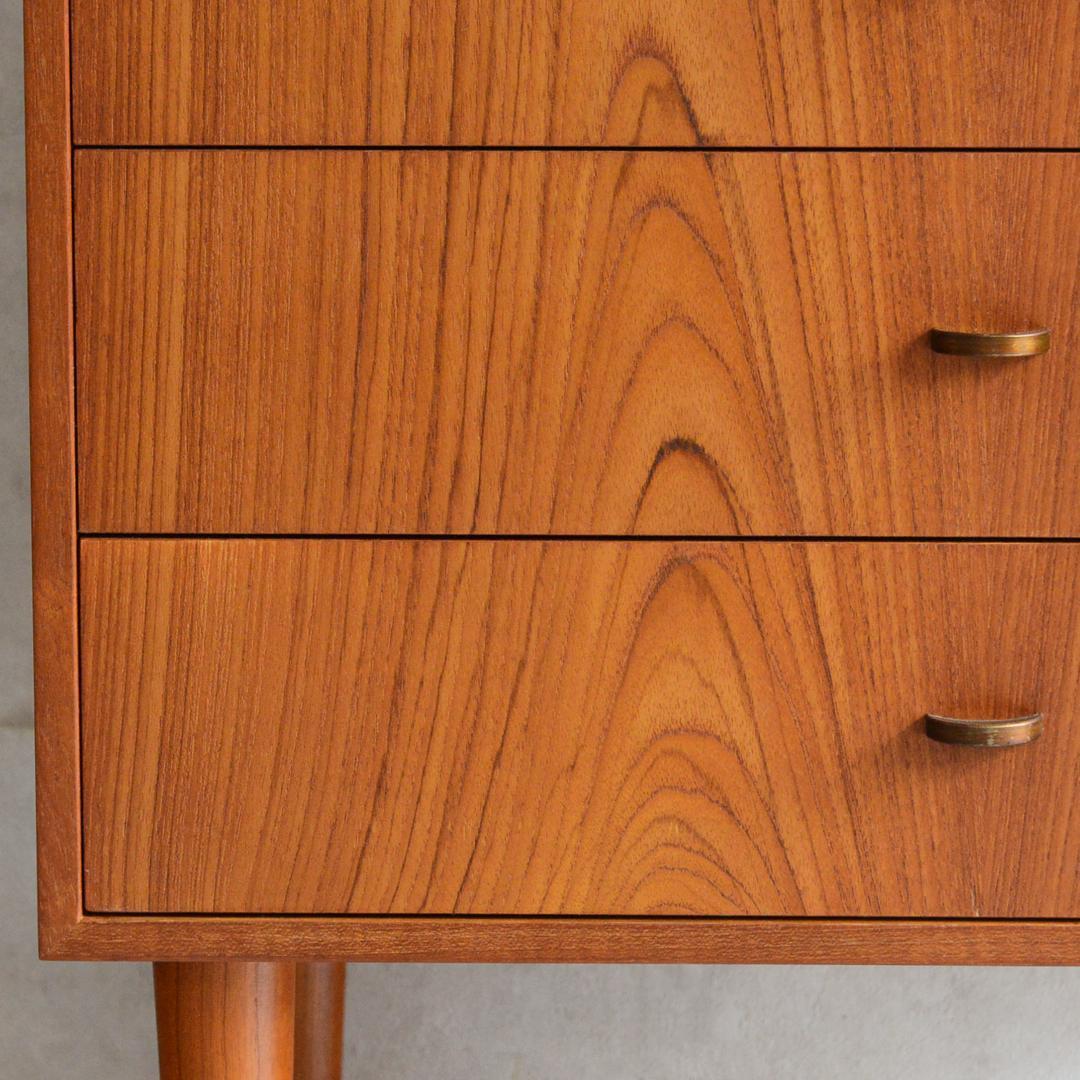 Okinawa　デンマーク チーク４段スモールチェスト 北欧家具 真鍮把手