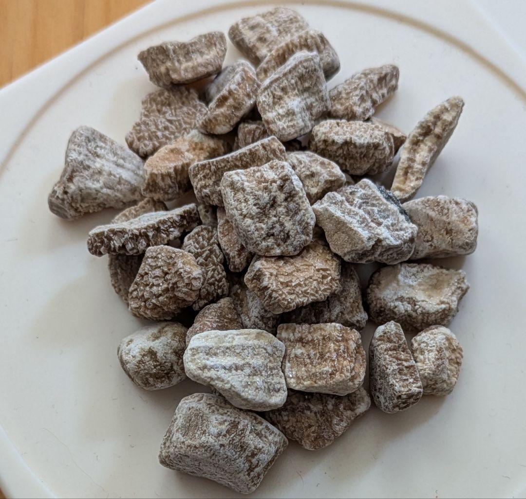 ★秋田発『北投石』１００ｇ④100%本物!! 秋田玉川温泉産 放射線量測定済