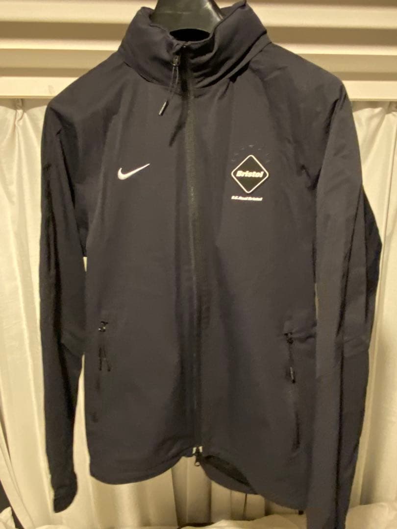 FCRB ナイロンジャケット