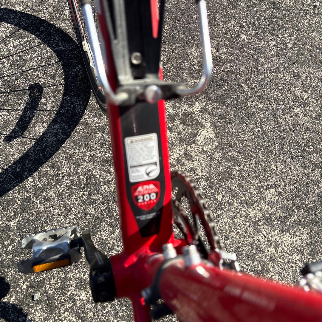 Trek レッド ロードバイク 700C