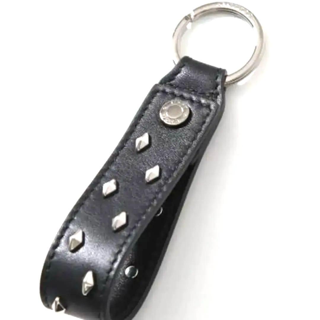 Jimmy Choo ジミーチュウ 新品未使用 スタッズ付きレザーキーリング
