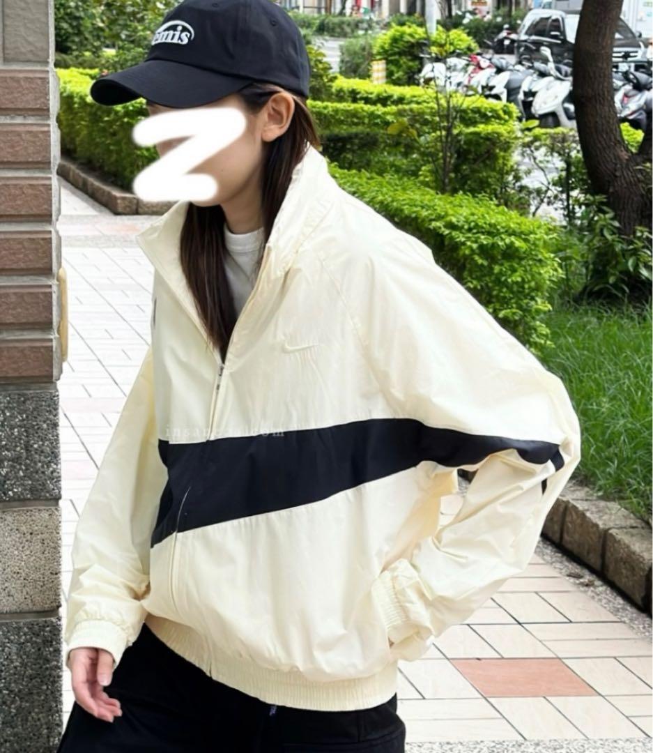 M ナイキ ナイロンジャケット セットアップ ビッグスウォッシュ　上下セット