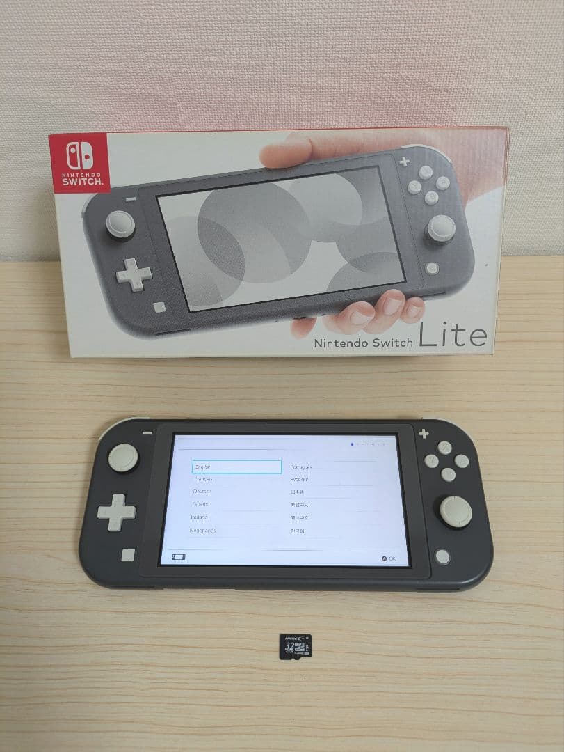 スイッチライト本体 + MicroSDカード32G