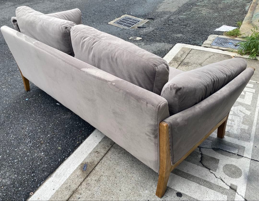 Micro from Def Tech×LOWYA『TS2TB』2.5Pソファ