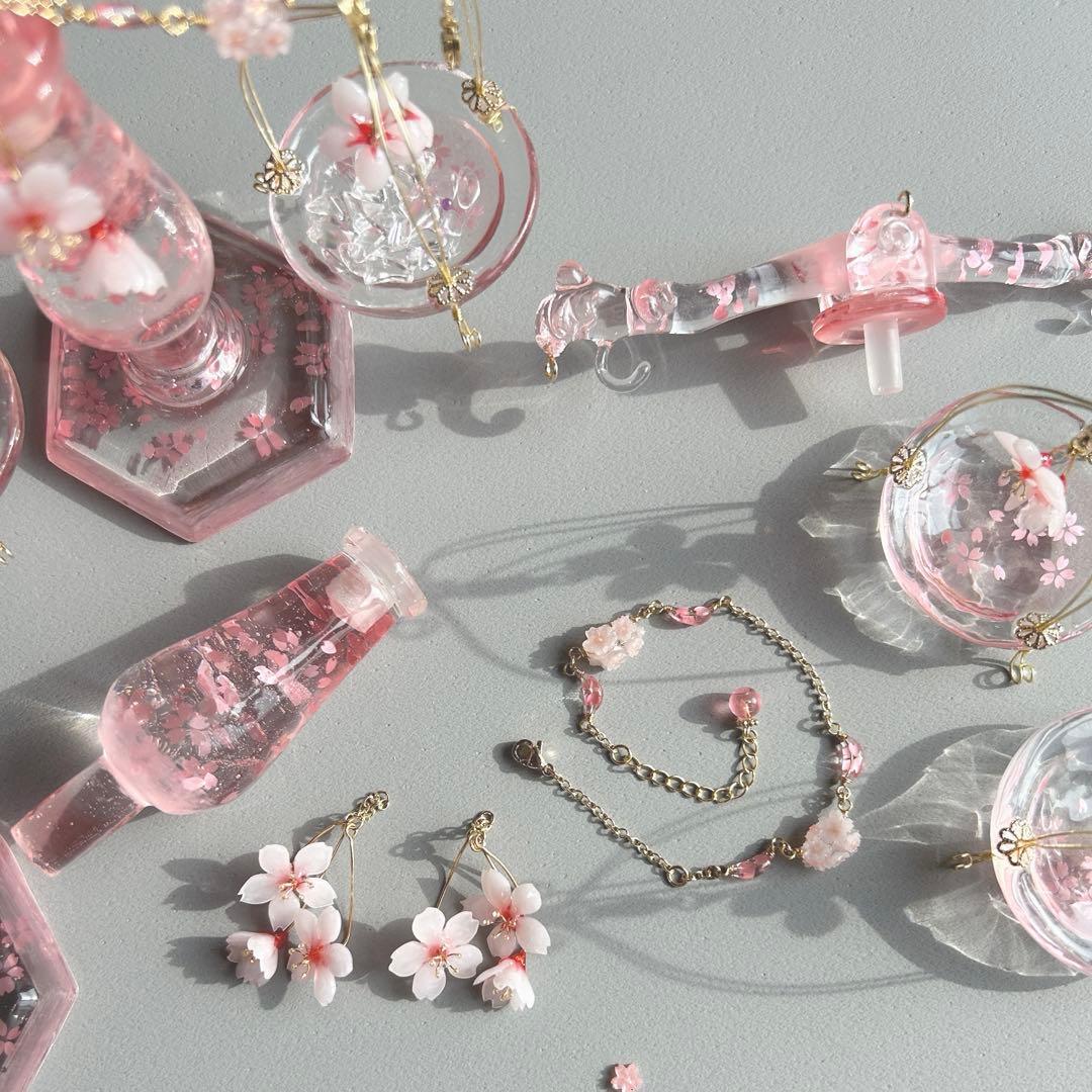 桜の天秤　　桜モチーフアクセサリー付き　水晶付　オブジェ　置物　さくら　桜