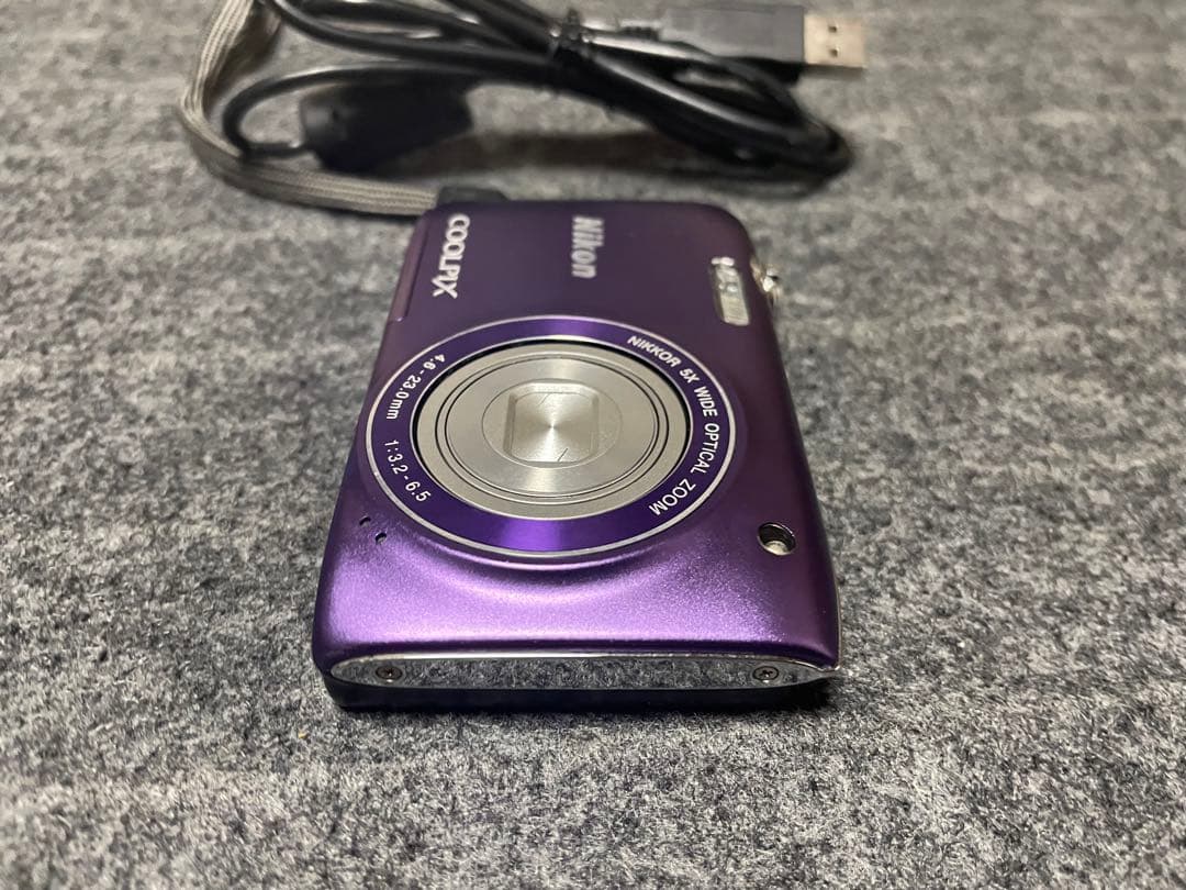 Nikon　COOLPIX S3100　デジタルカメラ