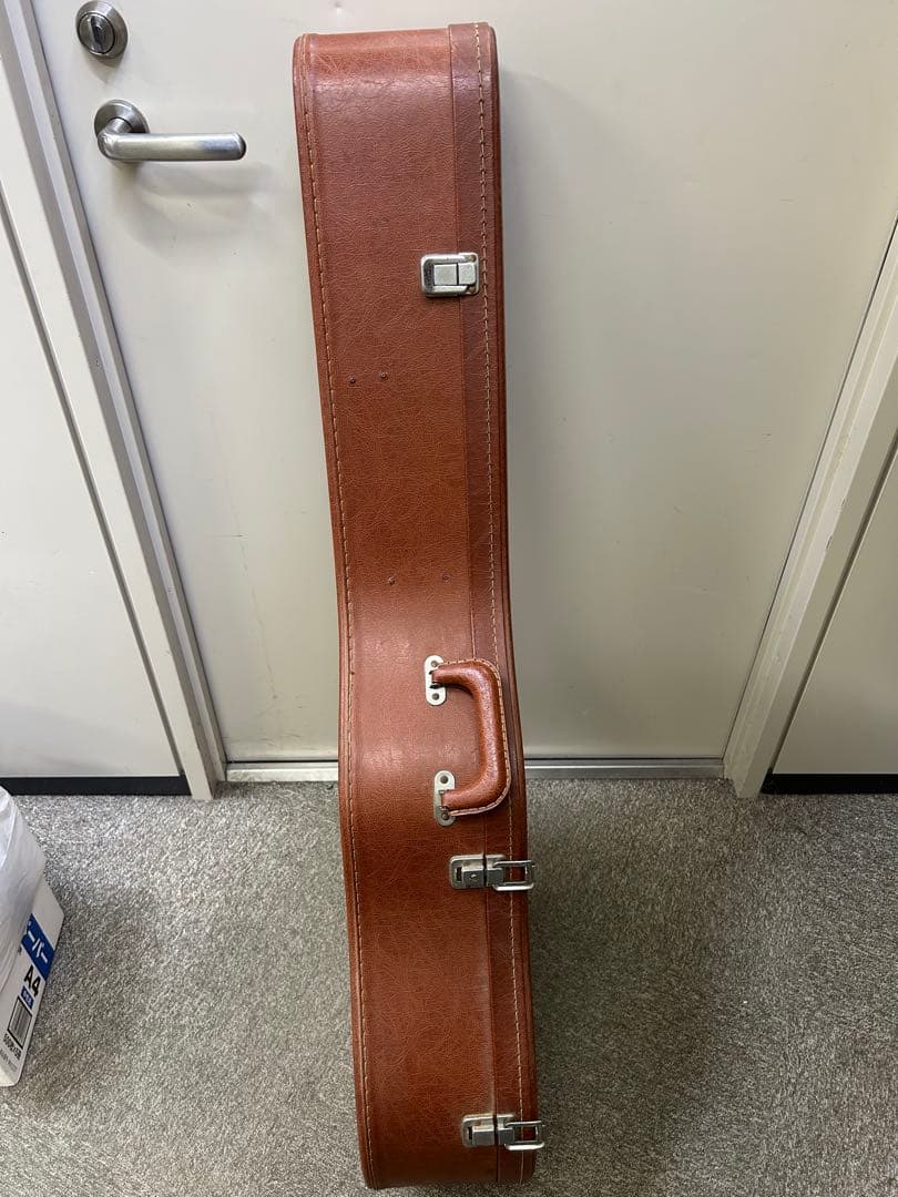 Morris (モーリス)W-35 アコースティックギター (ケースとカポ付き)