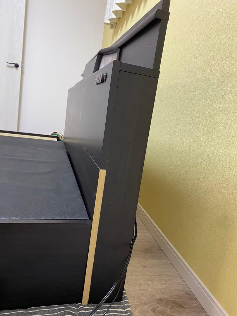 ダークブラウン ダブルベッドフレーム