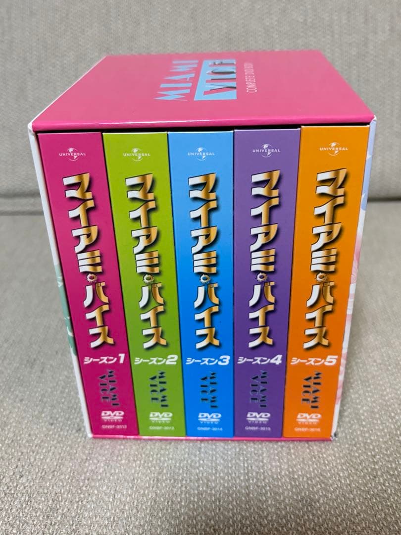 マイアミバイス ドラマ　シーズン1-5 全話収録コンプリートDVDボックスセット