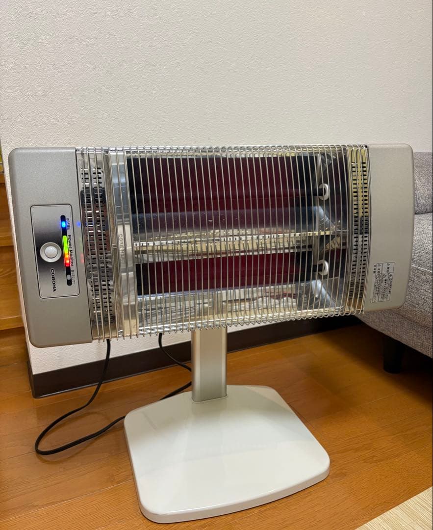 コロナ　遠赤外線電気ストーブ　コアヒート　AH-128R　2018年製