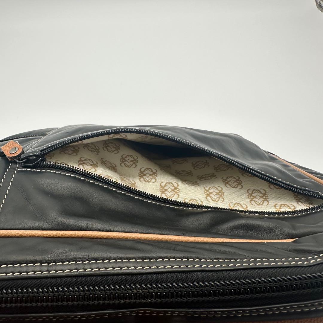 LOEWE ロエベ トラベル ビジネスバッグ レザー 鍵付き ブラック/ブラウン