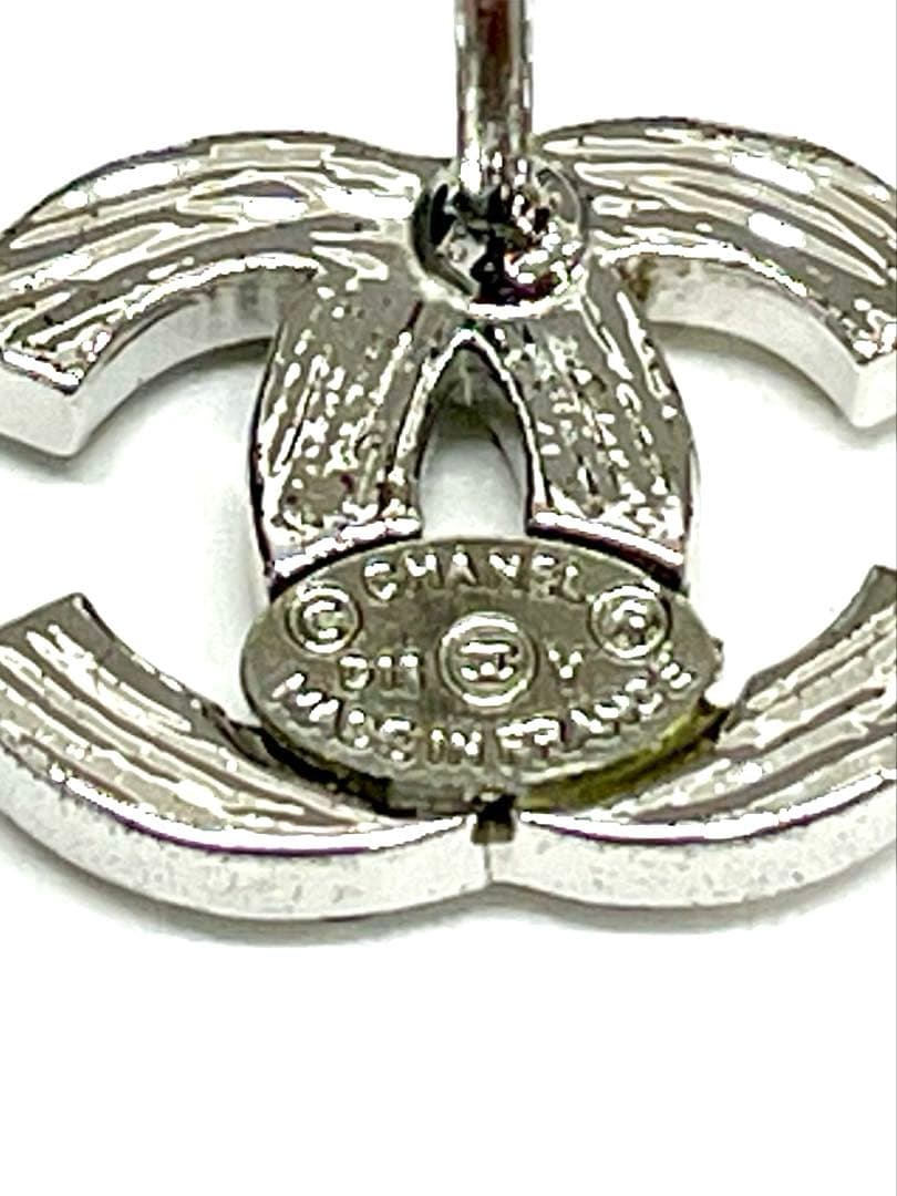 正規品CHANELココマークストーンピアス　片方