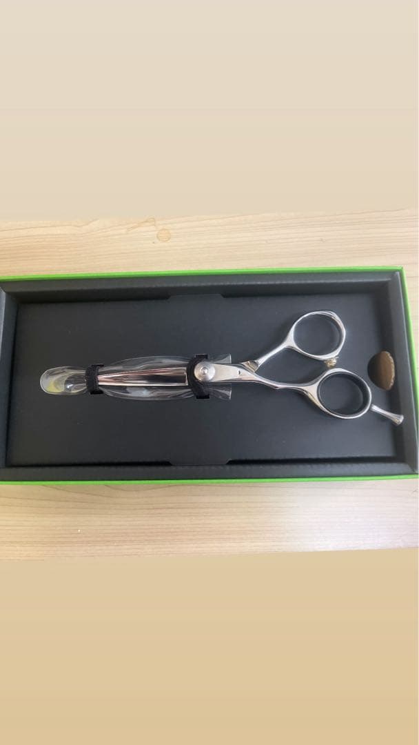 ステンレス製透明ハンドル散髪用シザー左利き用