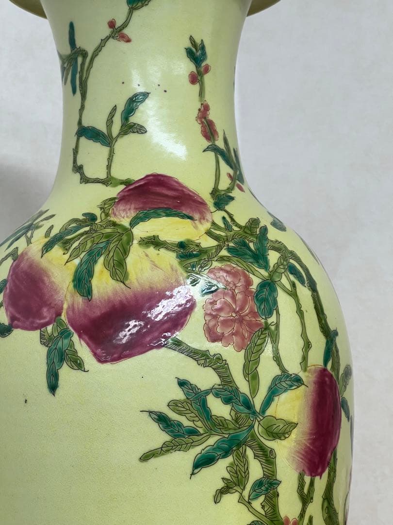 中国清康熙年製銘寿桃紋瓶　官窯骨董唐物古美術アンティーク　青磁　江戸コレクション