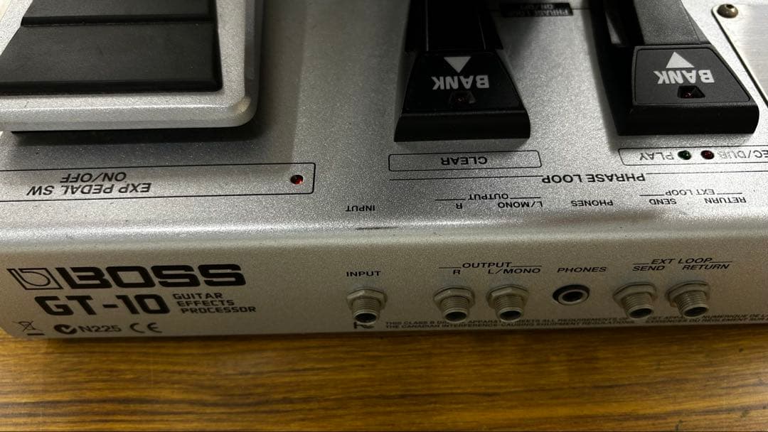 【美品】BOSS GT-10 ギターエフェクター【値下げ可能】