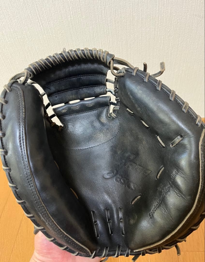 アシックス硬式キャッチャーミット