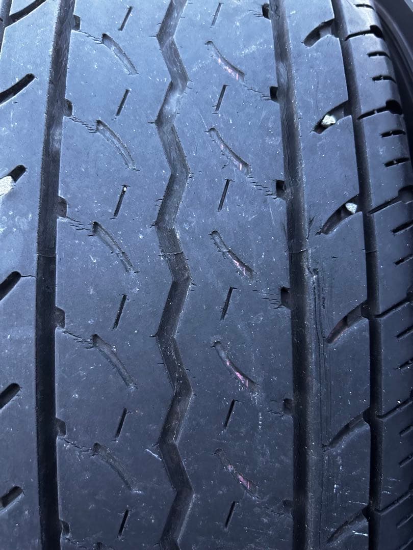 た*る様 送料込　キャラバン　プロスタイル　純正ホイール　2021年製　195/