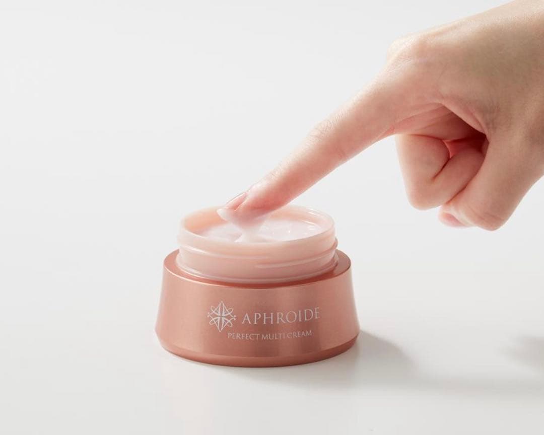 新品 アフロイデ コンディショニングローションと乳液とマルチクリーム 3点セット