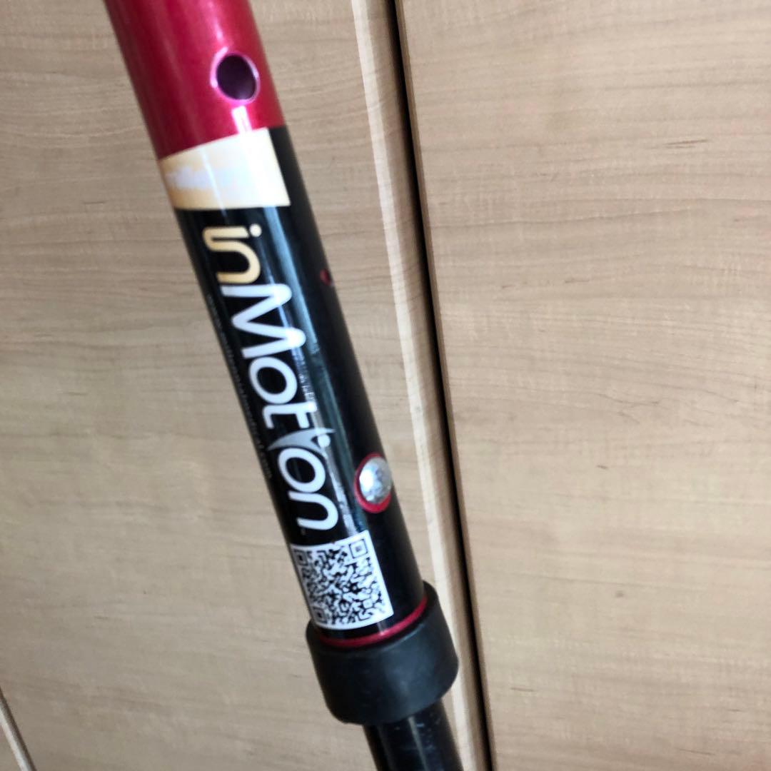 ミレニアル　松葉杖