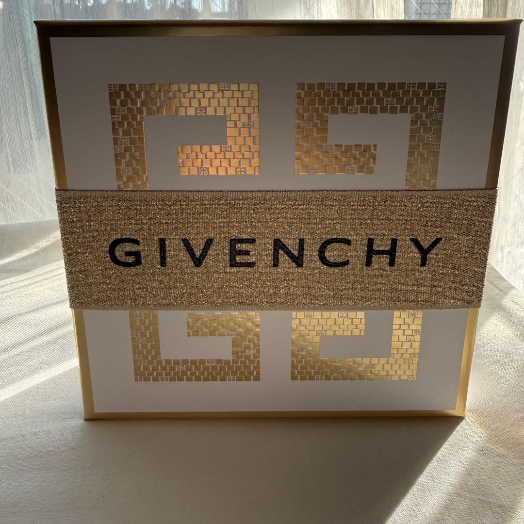 Givenchy L'Interdit 香水・ボディミルク・リップセット