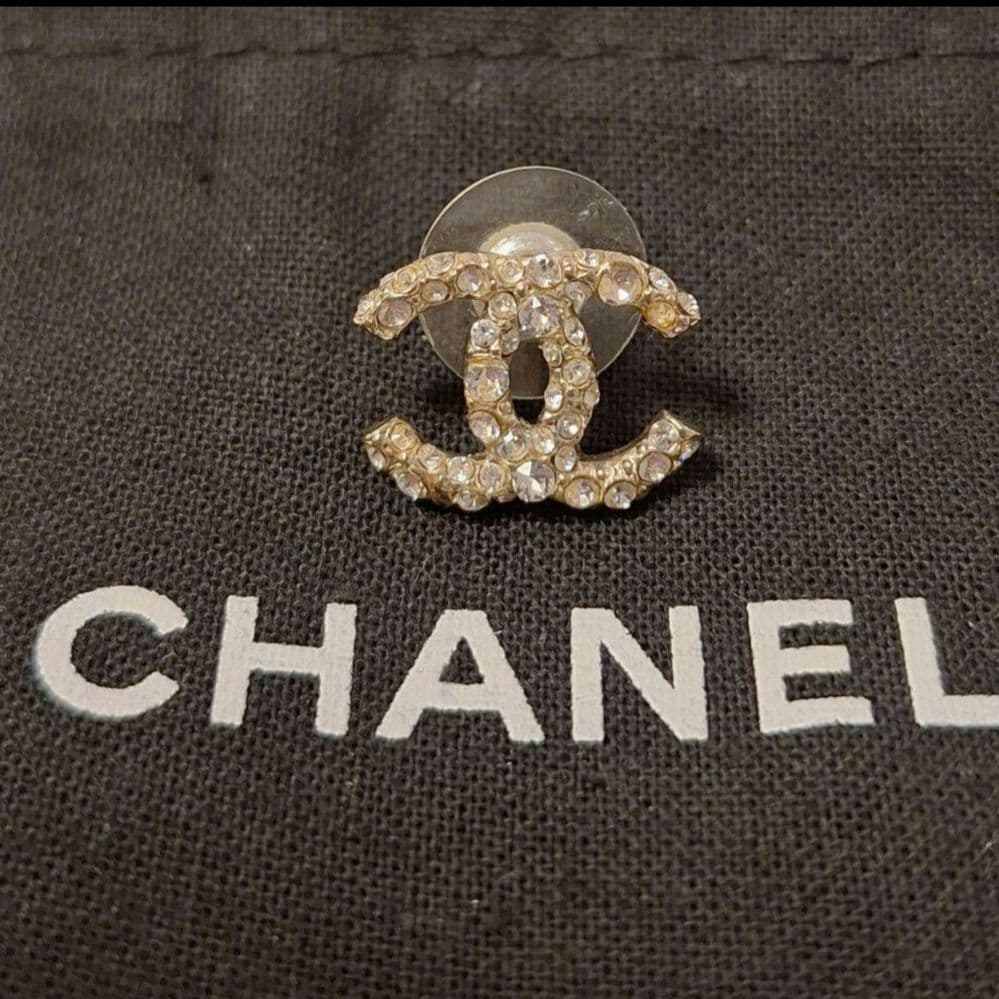 シャネル　CCロゴピアス　片耳用