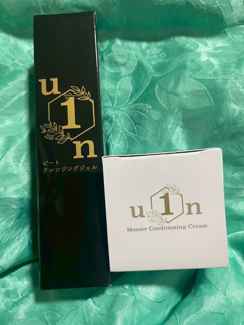 u1n クリーム 50g + クレンジングジェル100g セット。