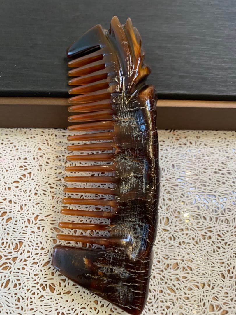 F-161 天然　牛角　高品質　原生態　角皮付き櫛　かっさプレート　全身用