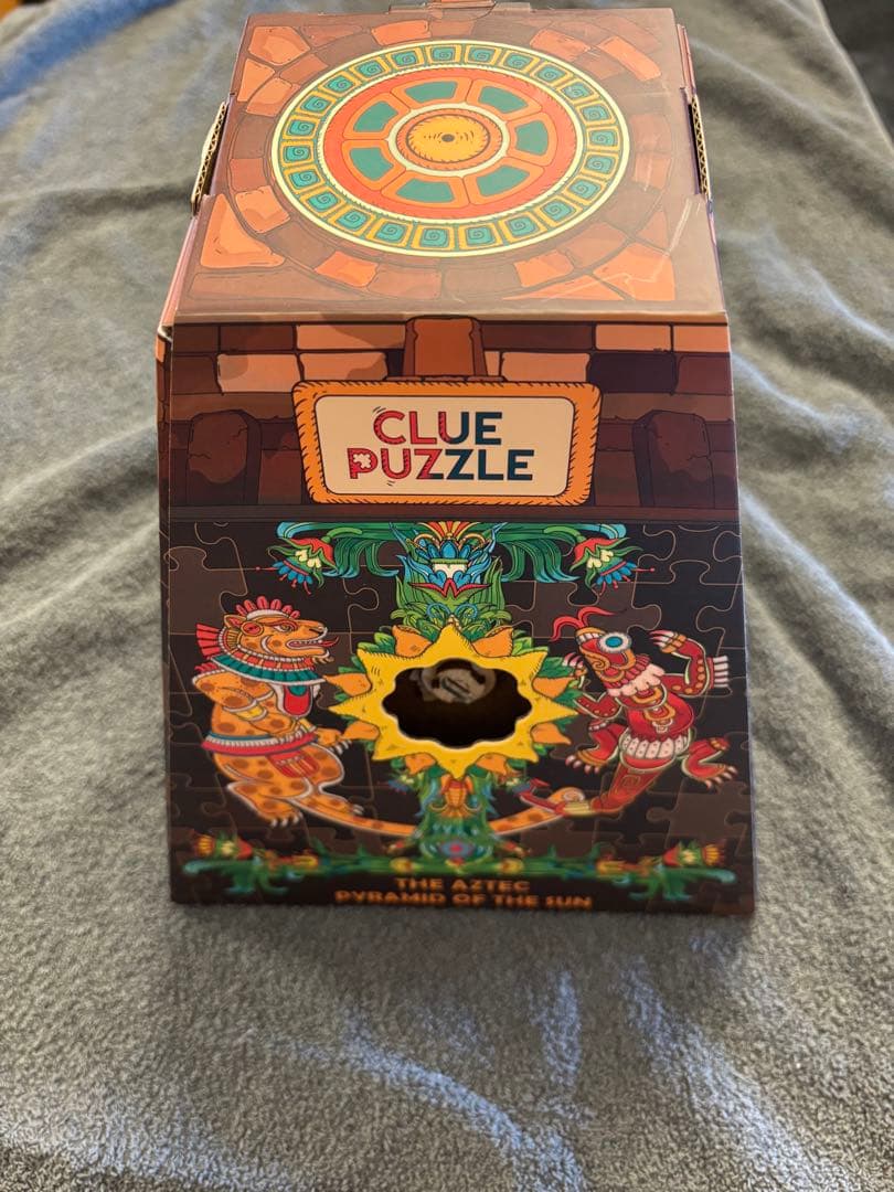 CLUE PUZZLE 太陽のピラミッド