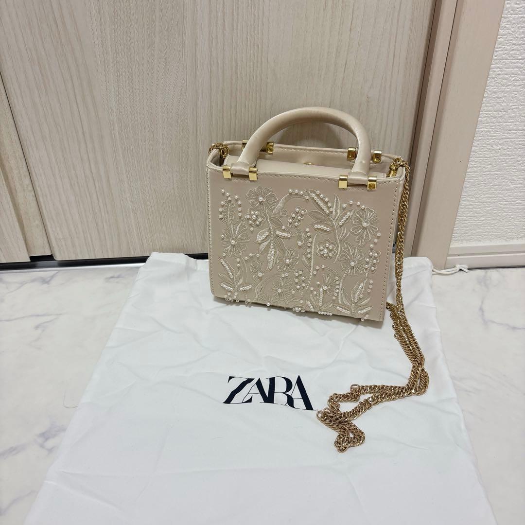 【SNSで話題】ZARA サテン風フェイクパールバッグ